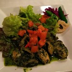 ル・マルカッサン - 牡蛎とキノコの香草バター風味