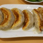 餃子市場 - エビ入り焼き餃子 390円