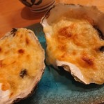 Teru zushi - 牡蠣のチーズ焼き