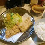 とん太 - 特ヒレかつ定食