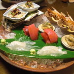 千松しま - 造りの盛合せは二人分。