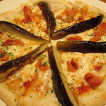 Piante - ナスとチョリソーのスパイシーピザ