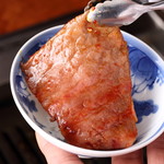 h YAKINIKU 37West St - 