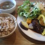 カフェ イチカ - この日は玄米ご飯