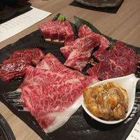 近江うし 焼肉 にくTATSU 青山本店 - にくTATSU盛り(4人前)