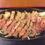 ゴリ食堂 - ゴリステーキ 300gあります