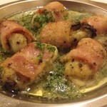 ブラッスリー・ハル - カキのベーコン巻き エスカルゴバター焼き
