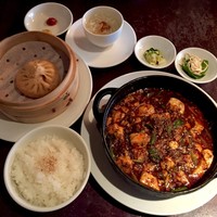 大傳梅梅 - 四川麻婆豆腐定食