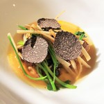 プレヴナンス - フォアグラ、長野産セリ、黒トリュフ、コンソメ