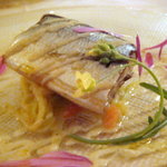 カーサ カルマ - 秋刀魚のコンフィ