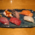 海鮮おどりや市場 - にぎり寿司（おまかせ６カン）
