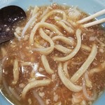 自家製麺 ラーメン ジライヤ - 食べ進めたところで麺ショット