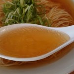 麺屋 しん蔵 - スープ。リフト(^-^)/
            