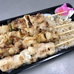 吾助 - 焼き鳥弁当…500円
