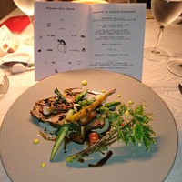 ヒカリヤ ニシ - 