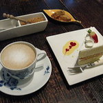 バーム・ド・フォレスト - バームドフォレストのショートケーキとカフェオレ2011年10月30日