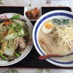 香満園 - サービスセット/豚骨ラーメン+中華丼