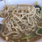 らーめん チャぐら - 辛口たんめんの麺は太麺