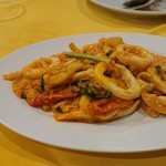 Mr. Good's Seafood - 料理写真:1812_Mr. Good's Seafood_Seuteed Squid with Curry Powder(300g)@240THB(80THB/100g イカ カレーパウダー炒め)