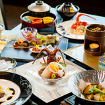 回転展望レストラン 東風と海 - 料理イメージ（秋）