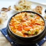 韓琉苑コース⑥：海鮮純豆腐チゲ鍋一品料理(해물순두부)