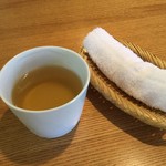 Muku An - 椋庵　蕎麦茶とおしぼり