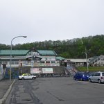 北一そば店 - JR駅舎、大きい階段上がってすぐ横