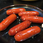 立ち呑み ぐいっと - 赤ウインナー¥300