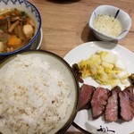 牛たん炭焼利久 - 