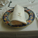 フレンチレストラン ミクニ サッポロ - ２０１９年２月３日のテーブルセット