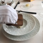 フレンチレストラン ミクニ サッポロ - トリュフをスライス