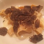 アンフォラ - 生パスタの国産トリュフ添え