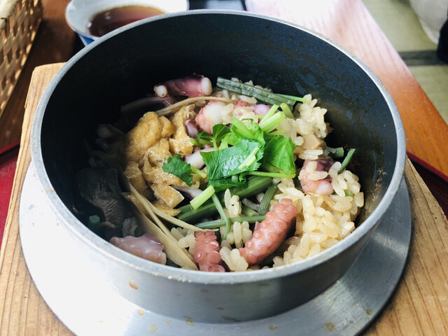 釜めし弥彦 かまめしやひこ 弥彦 釜飯 食べログ 釜めし弥彦 かまめしやひこ 弥彦 釜飯 食べログ