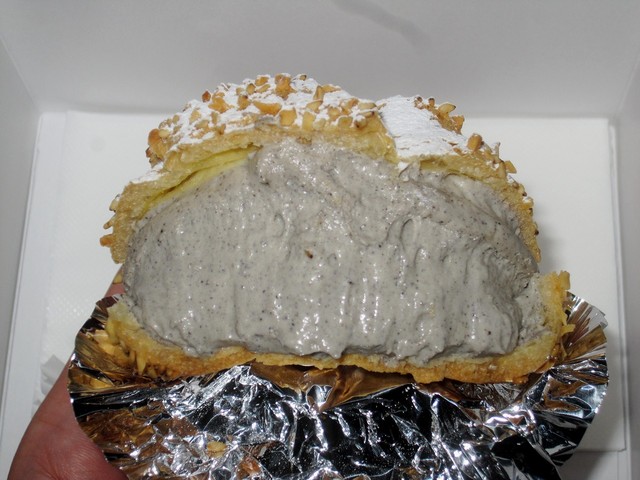 菓子工房オダシマ - 大曲（ケーキ）の写真