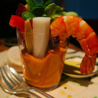 ザ タヴァン グリル＆ラウンジ - 