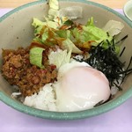 早稲田大学生活協同組合理工カフェテリア - (料理)ピリ辛まぜまぜ丼