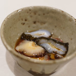 うを徳 - 肥前（ひぜん）大村（おほむら）"靑海鼠（あをなまこ）"＋能州（のと）"赤海鼠（あかなまこ）