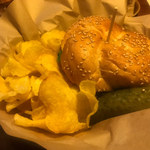 The Yellow Deli - チップス美味しい！