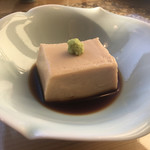 うなぎ亭 友栄 - ぴいなっつ豆腐(600円)。