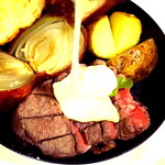 薬膳・漢方茶カフェCha cafe wa - ステーキにラクレットチーズ最高です！