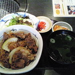 米沢牛焼肉 仔虎 仙台駅前店 - 牛丼