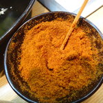 小鍋屋いさきち - 小鉢に入れられた一味