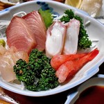 よし半 - 刺身盛り合わせ