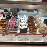 パティスリー ショコラトリー オーディネール - ショーケース②