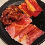 Yakiniku Juujuu Karubi - 