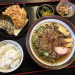 手打ちめん処 藤光 - 料理写真:そば定食（860円）
