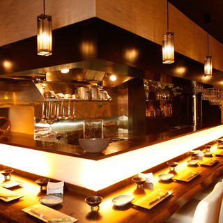 記念日のお祝いにも◎ゆったりと食事を楽しめる大人の隠れ家空間