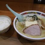 味の札幌 - ライス(100円)も一緒に^ - ^