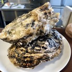 ナガタ店 - この新鮮な生牡蠣で何を作る気じゃ