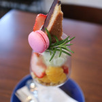 カフェ ブル - 生チョコタルトのパフェ☆